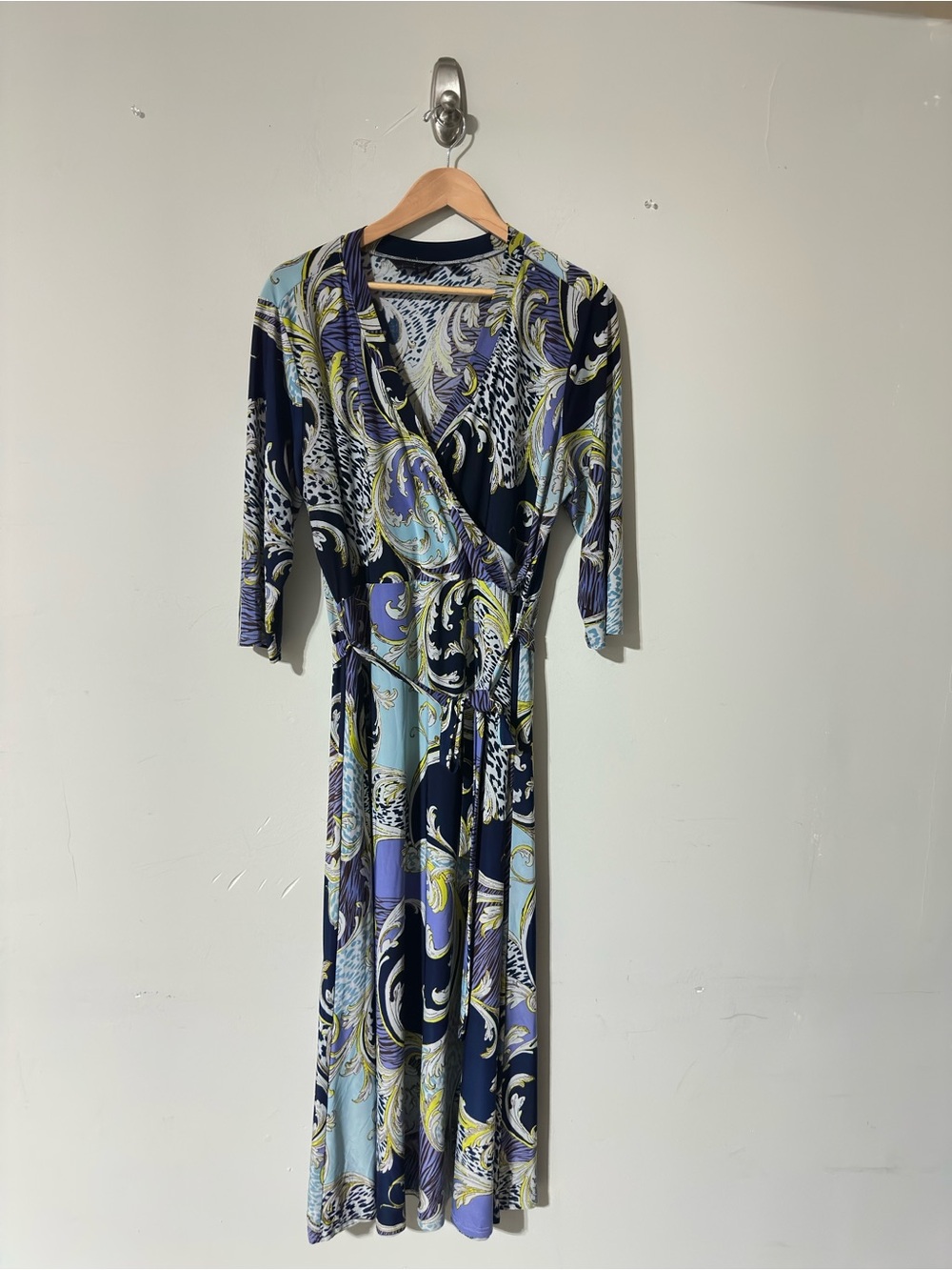 Mlle Gabrielle Women’s Blue Printed Faux Wrap Maxi Dress Size 2X V Neck